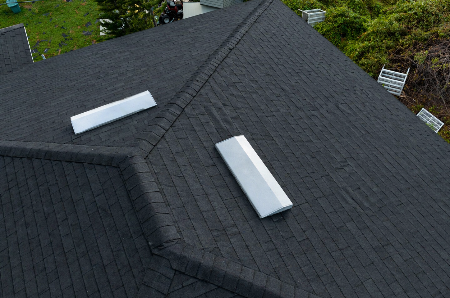 Clean roof tiles after repairing and professional roof cleaning in Derby